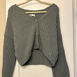HOLLISTER CROPPED SWEATER